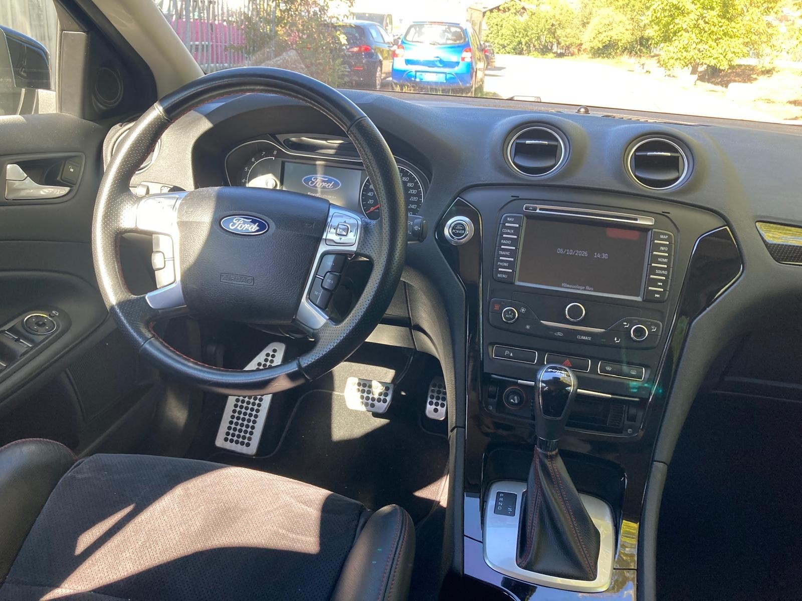 FORD Mondeo 2.0 EcoBoost SCTi TitaniumS PowerShift-image-10