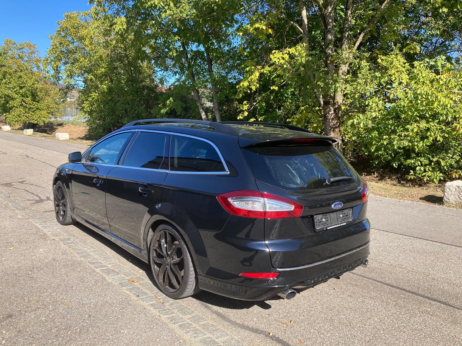 FORD Mondeo 2.0 EcoBoost SCTi TitaniumS PowerShift-image-6