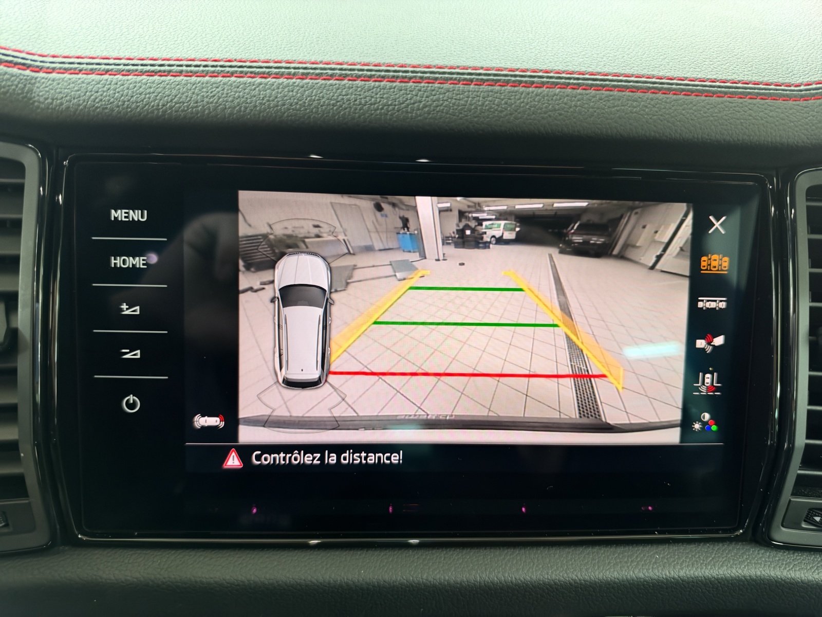 SKODA Kodiaq 2.0 TSI 4x4 RS-image-13