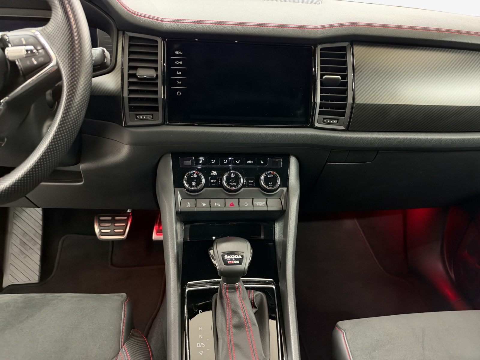 SKODA Kodiaq 2.0 TSI 4x4 RS-image-10