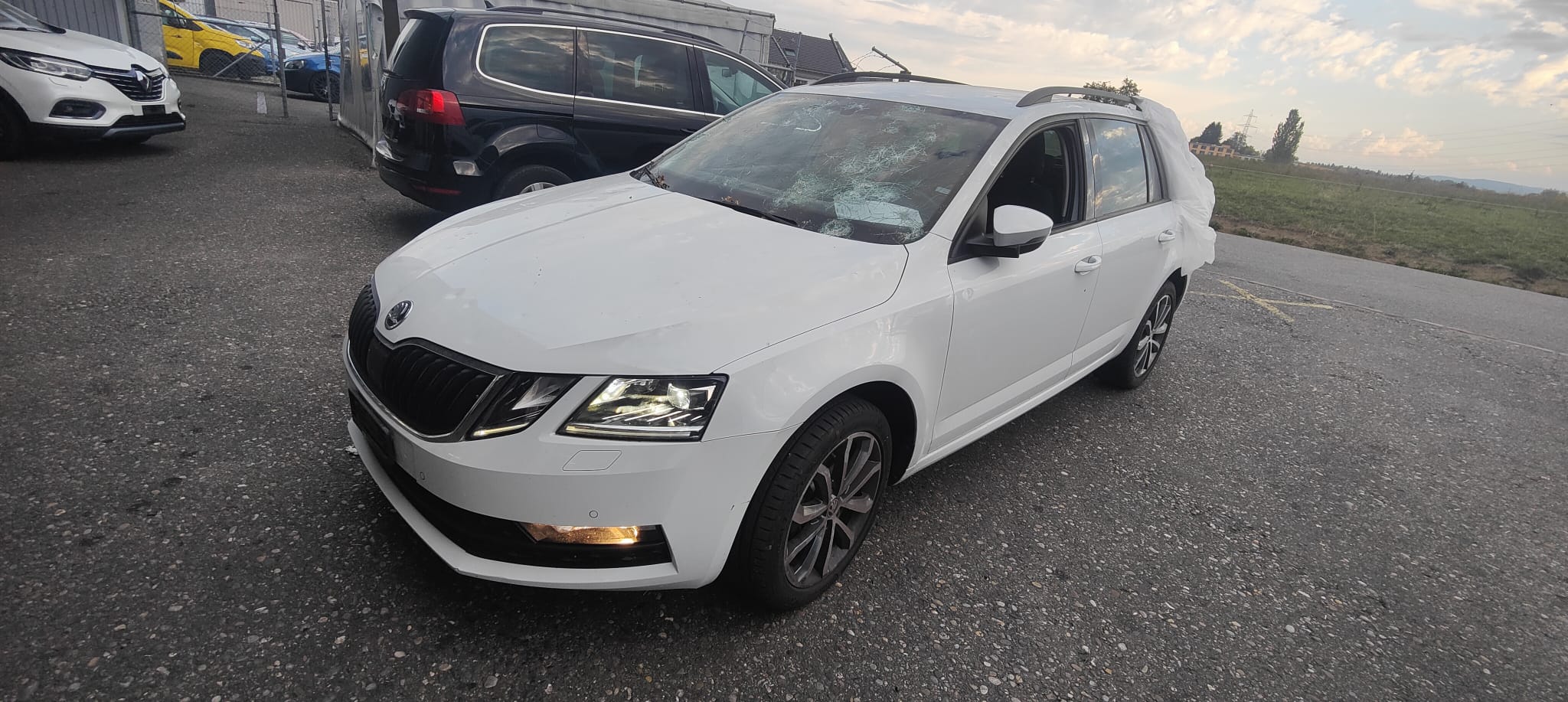 Car photo