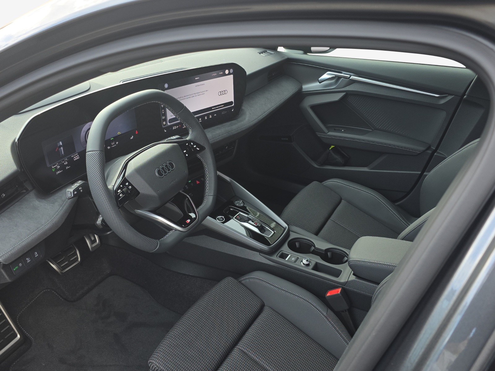 AUDI A3 Sportback TFSI e 200 kW S line Attraction S tronic-image-7