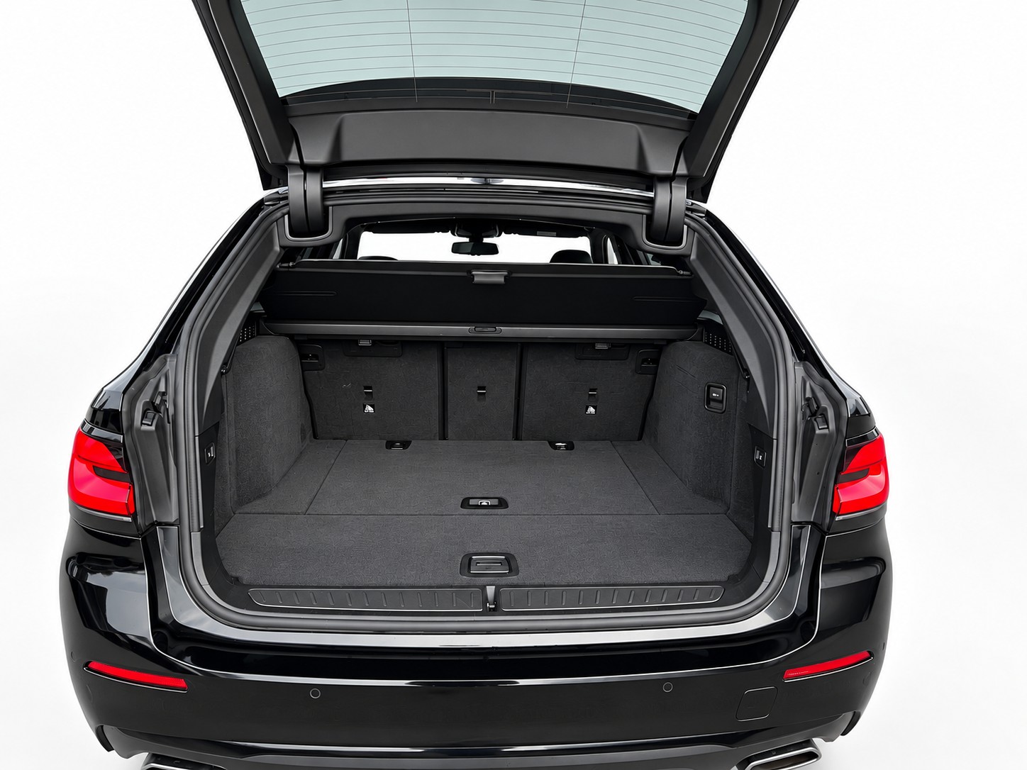 BMW 520d xDrive Touring-image-21