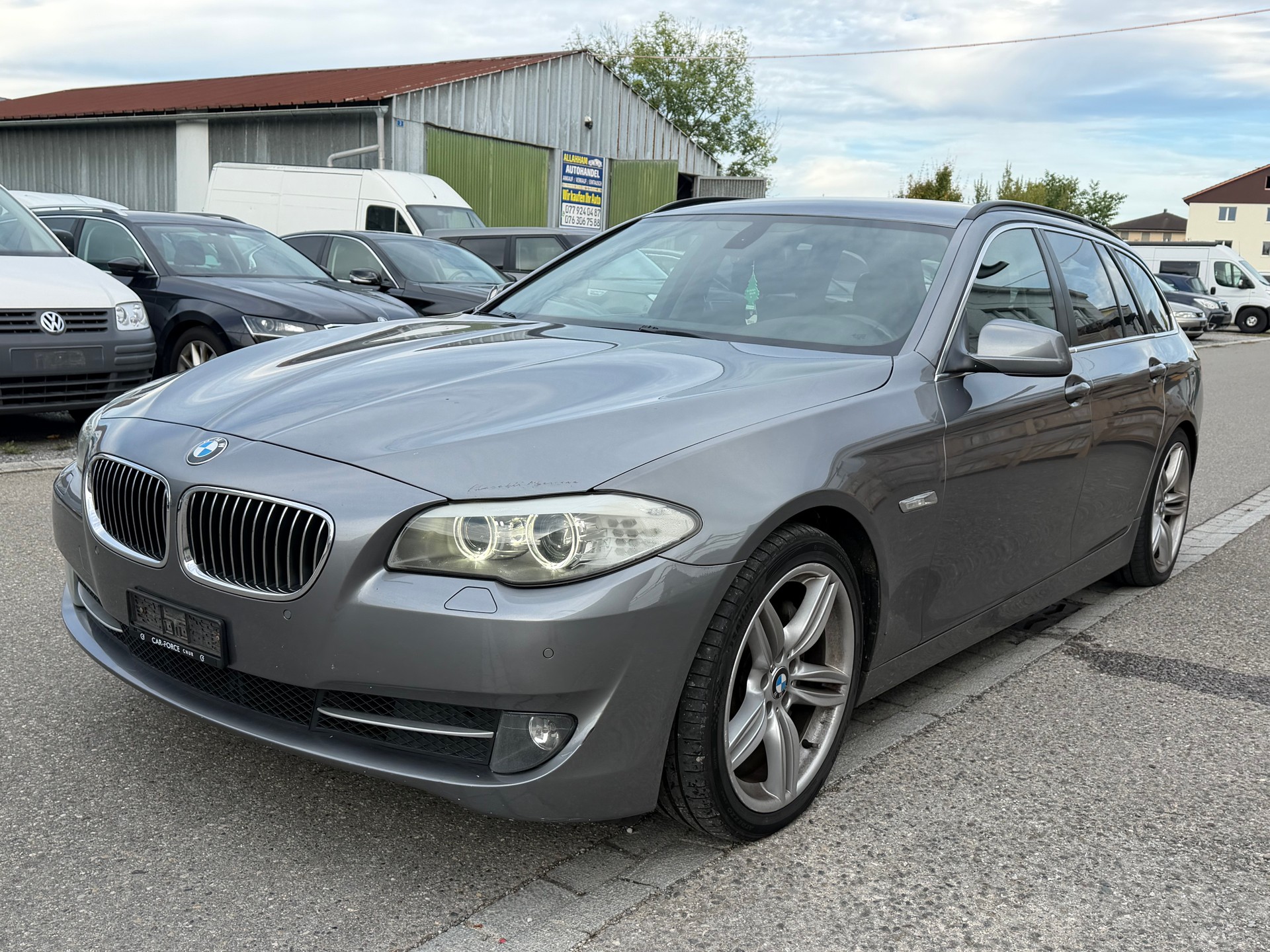 BMW 525d Touring Steptronic-image-6