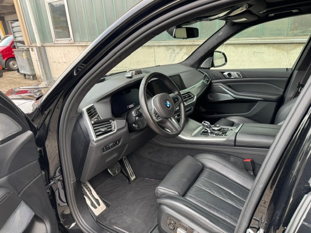 BMW X5 xDrive M50d Edition 20 Jahre Steptronic-image-5