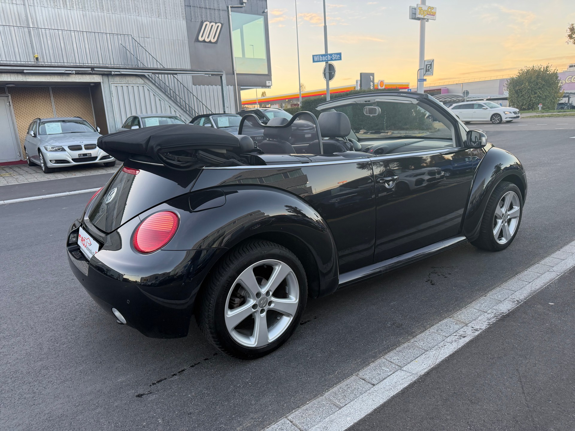 VW Beetle Cabrio 1.8 T-image-12