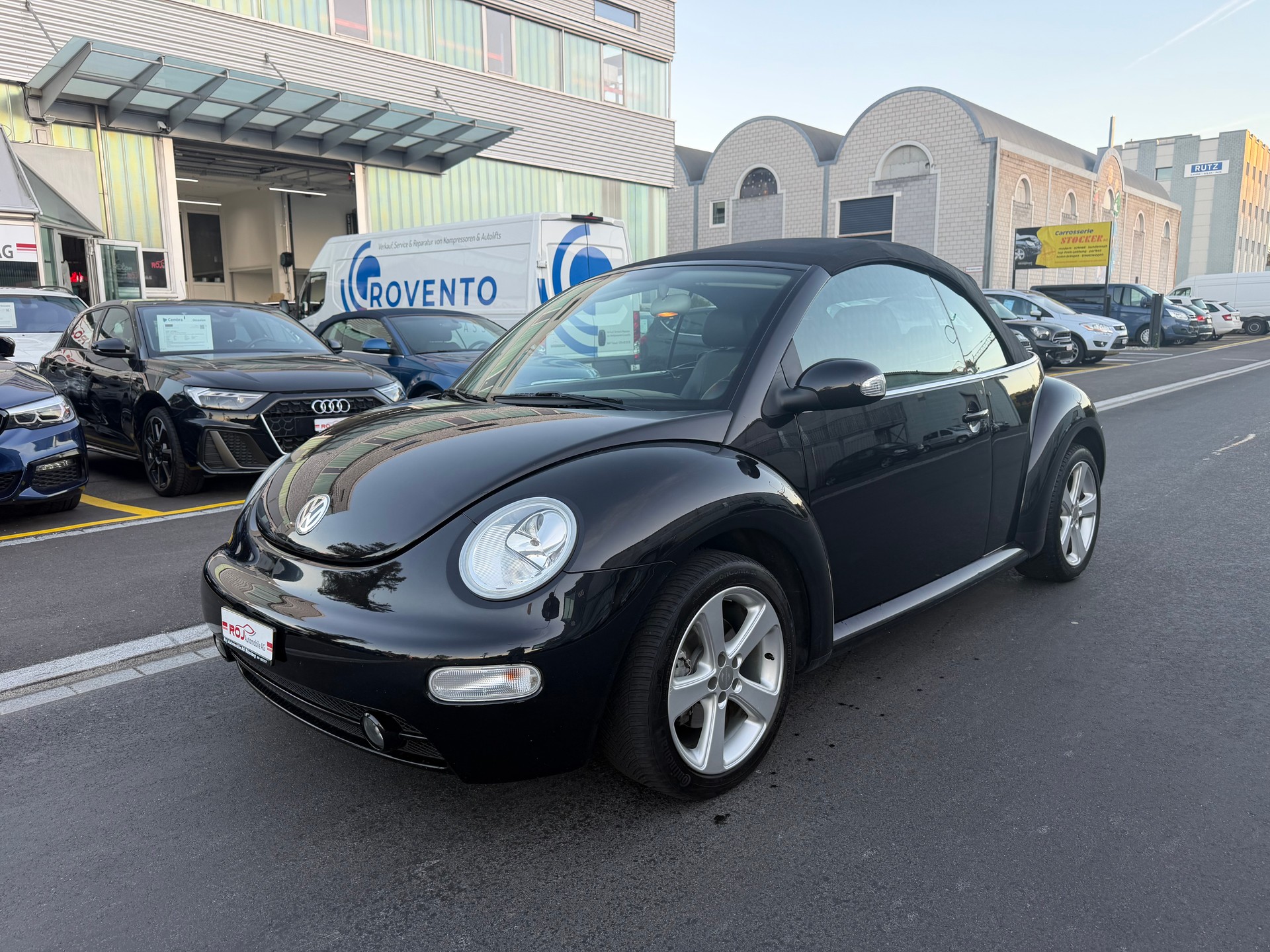 VW Beetle Cabrio 1.8 T-image-1