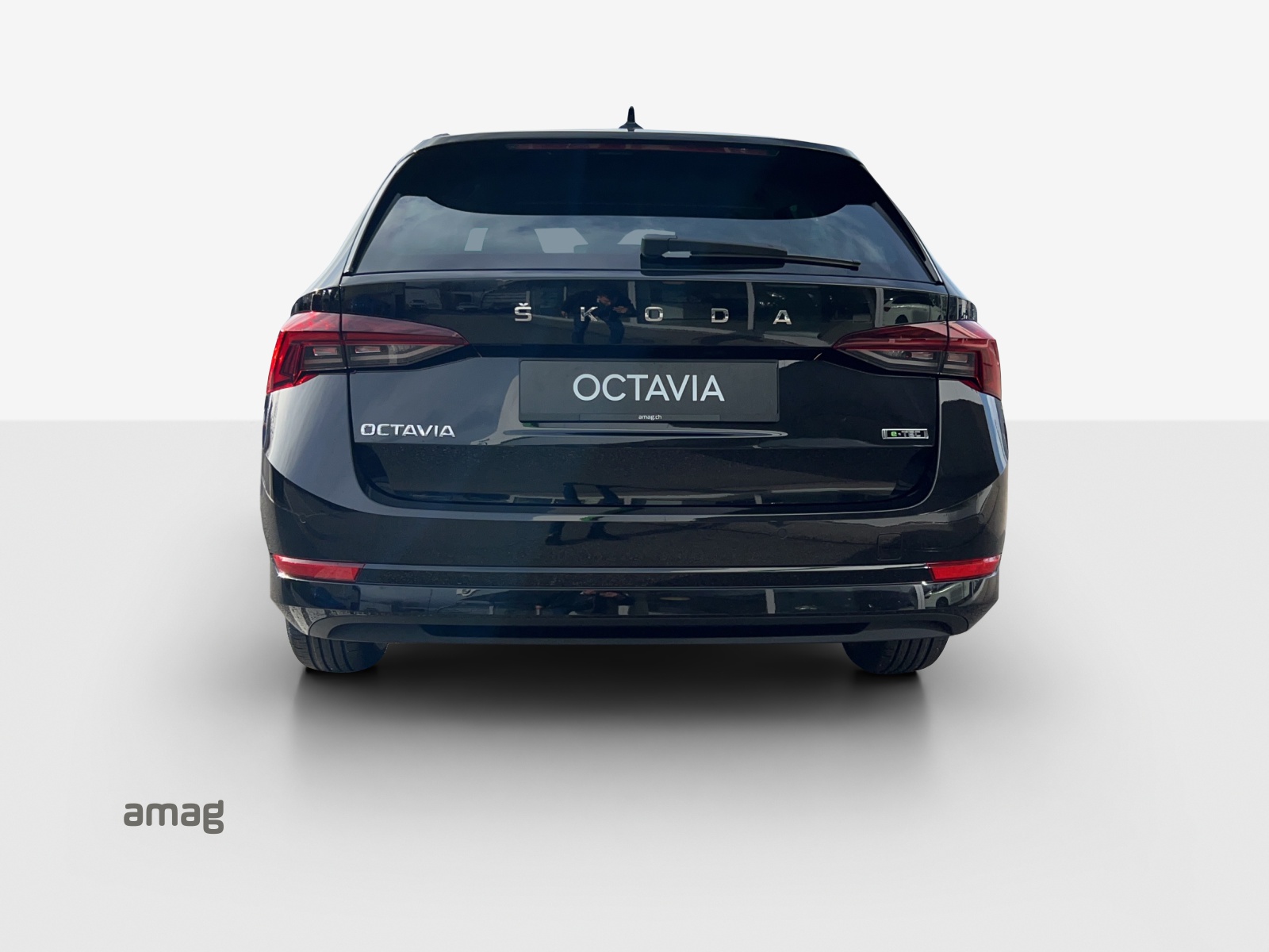SKODA Octavia Combi 1.0 TSI mHEV DSG Ambition-image-5