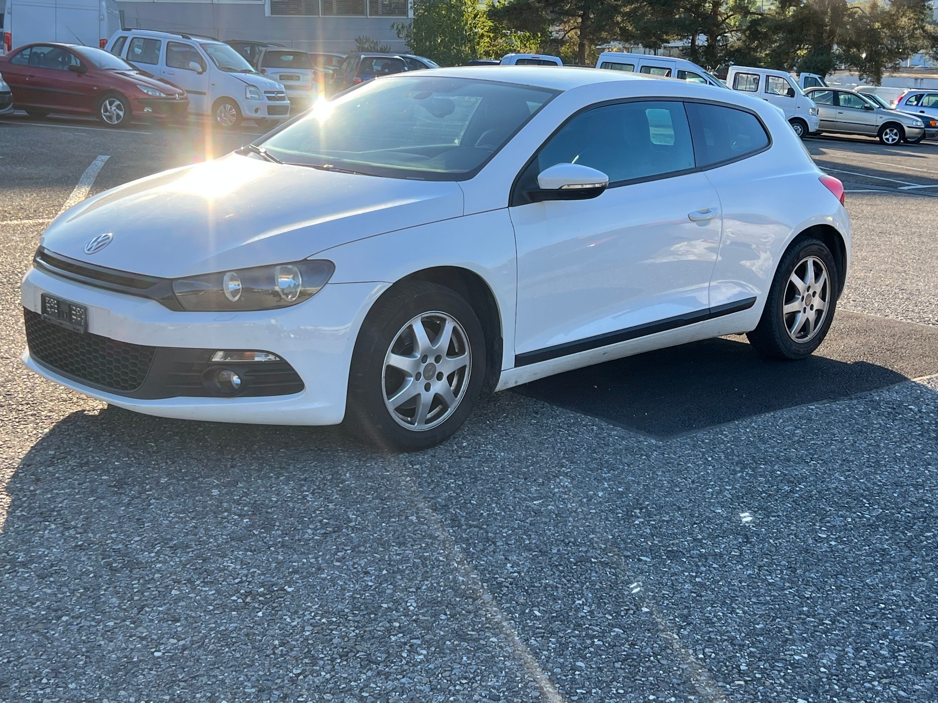 VW Scirocco 2.0 TSI-image-0