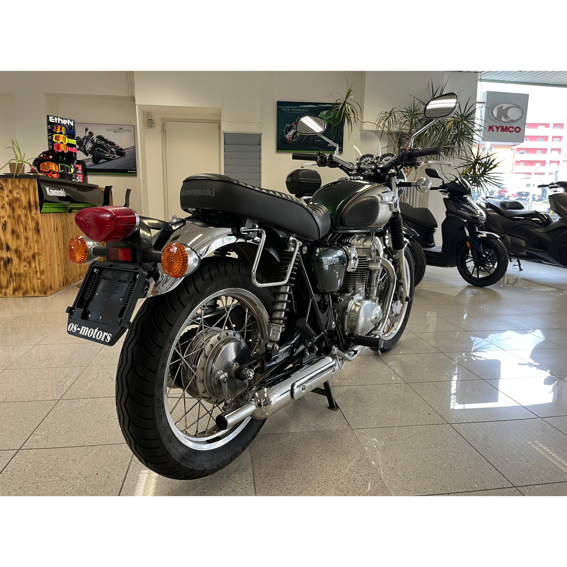 KAWASAKI W 800-image-2