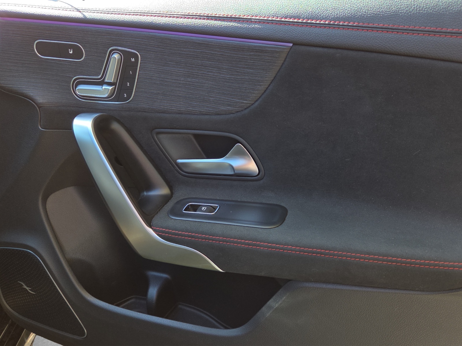 MERCEDES-BENZ CLA SB 250 8G-DCT 4M-image-14