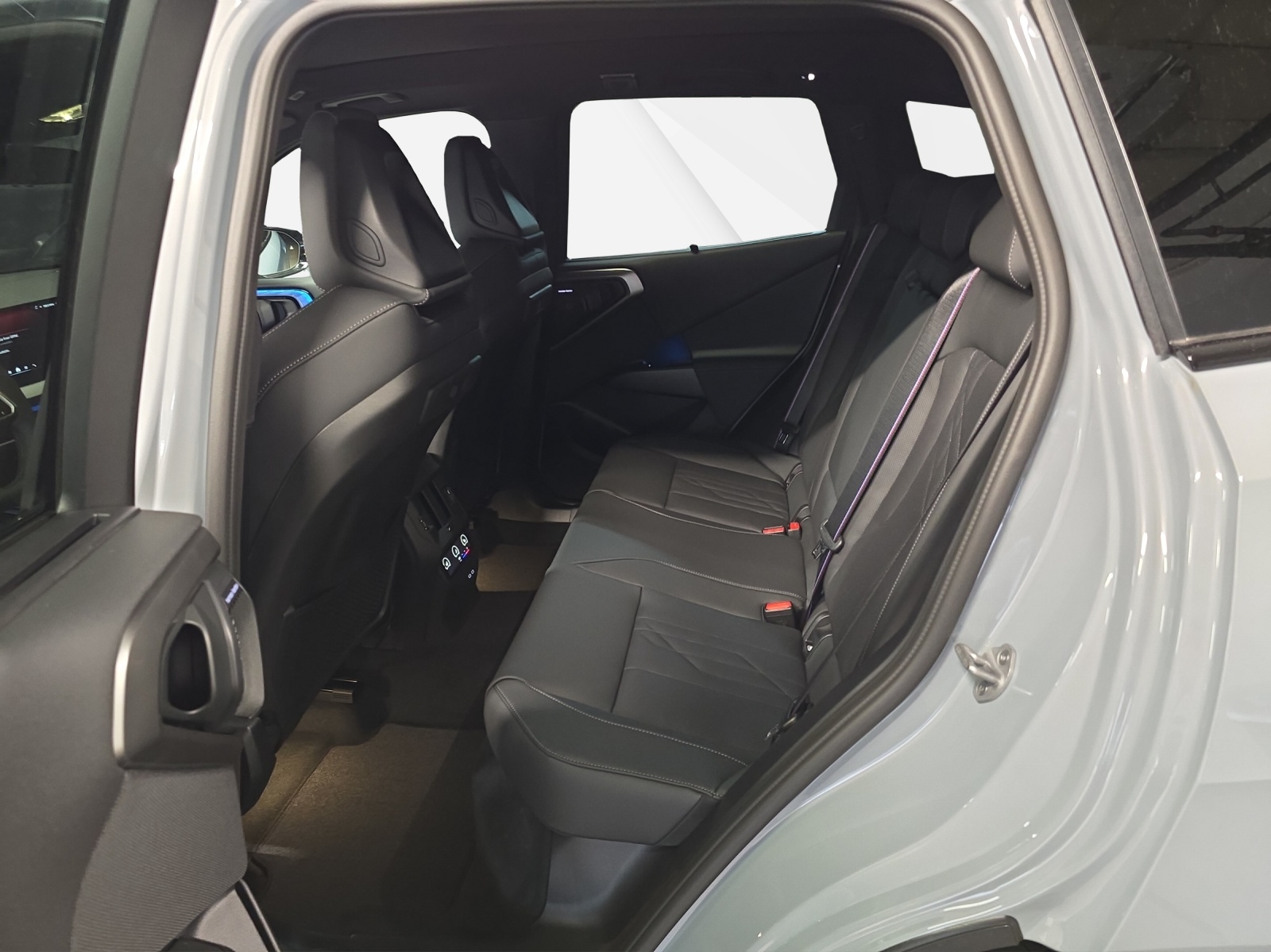 BMW X3 xDrive M50 48V M Sport Pro-image-16