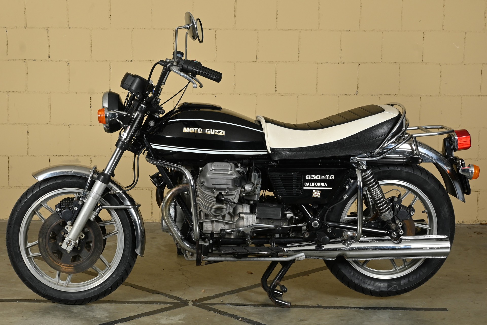 MOTO GUZZI 850 T 3 VD-showroom-element-2