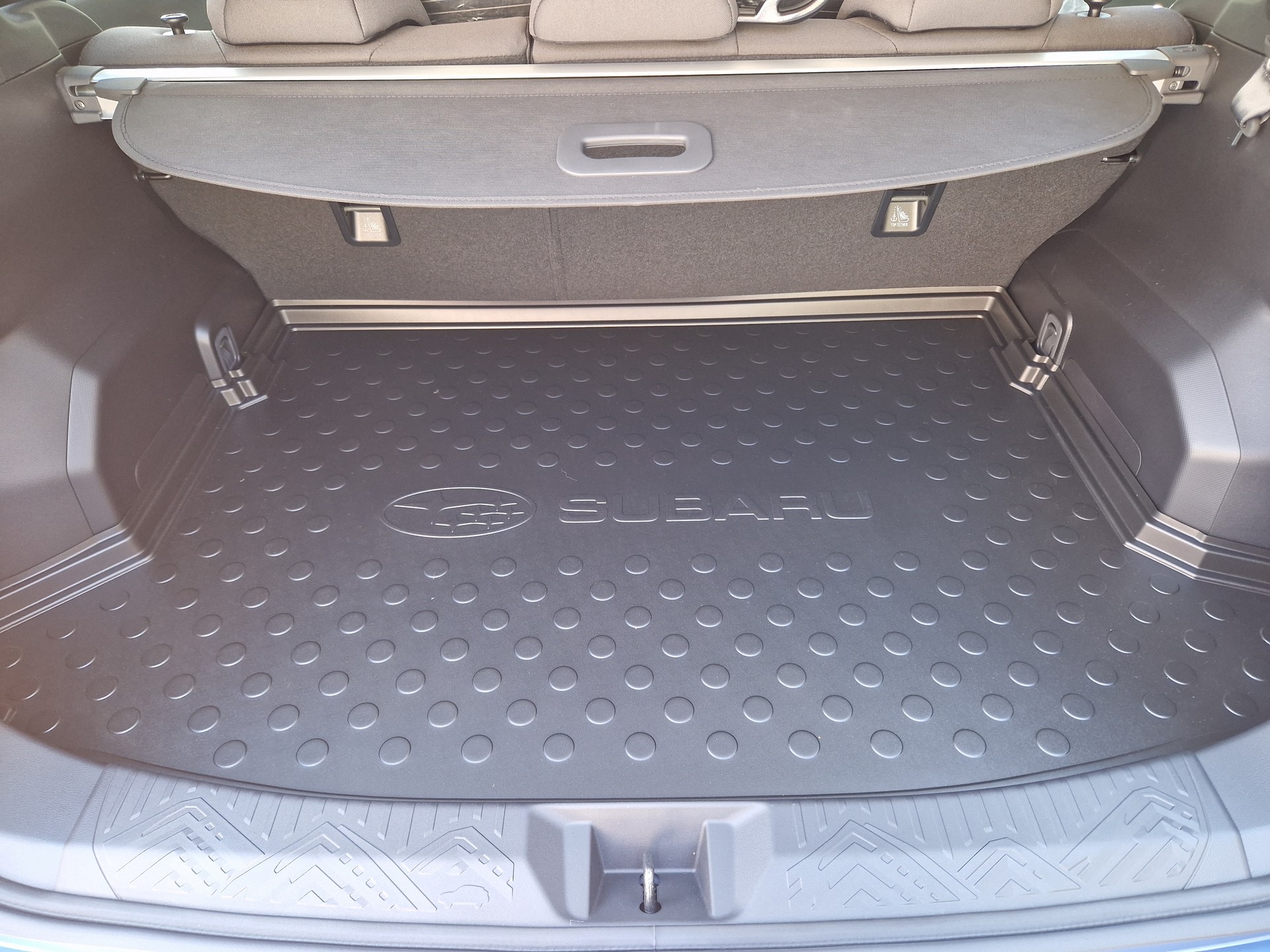 SUBARU Impreza 2.0 e-Boxer Swiss Plus AWD Lineartronic-image-8