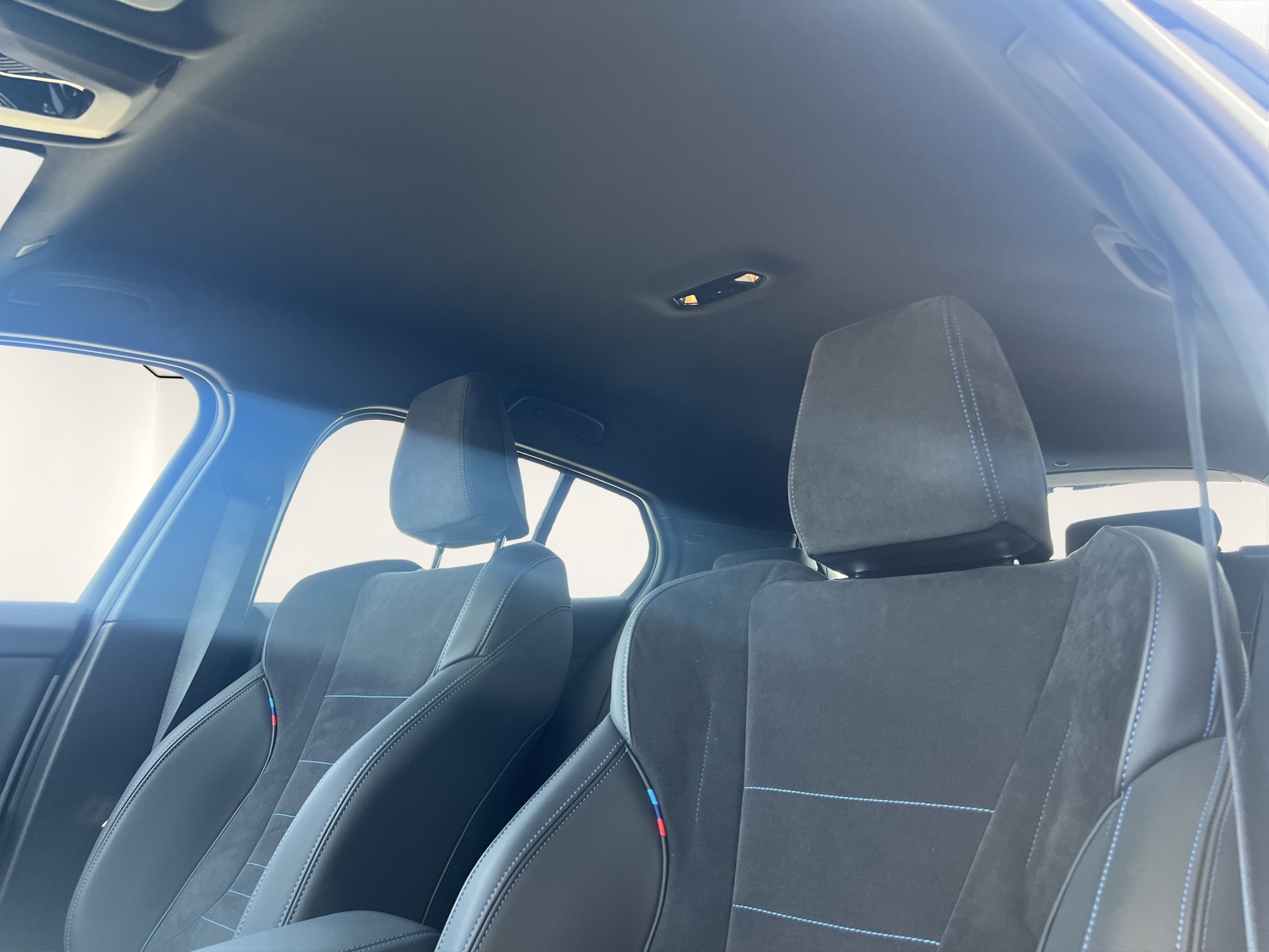 BMW 120d M Sport Steptronic-image-17