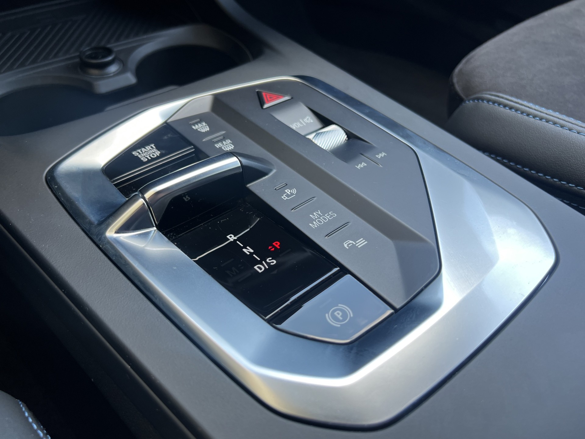 BMW 120d M Sport Steptronic-image-13