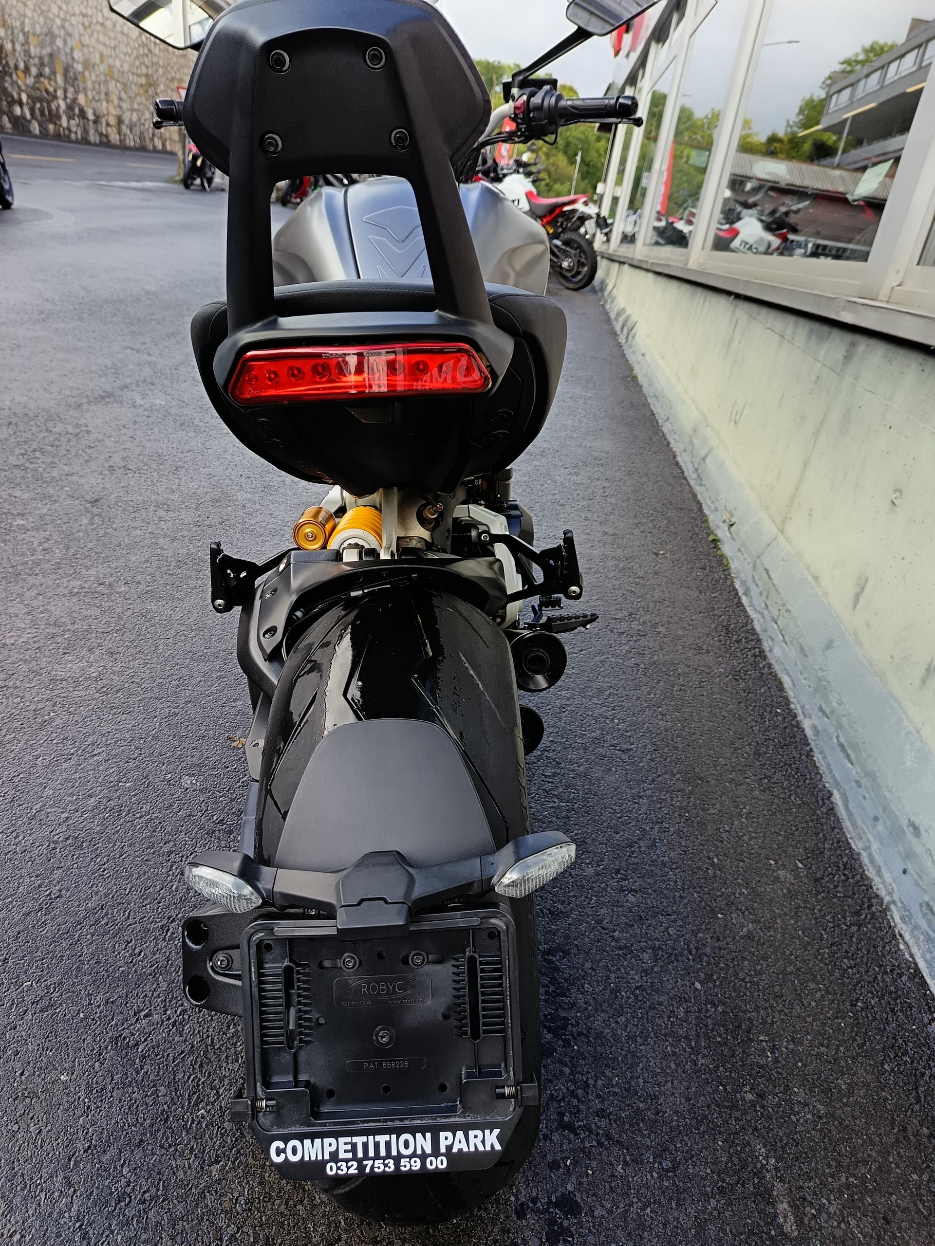 DUCATI Diavel 1260 S-image-4