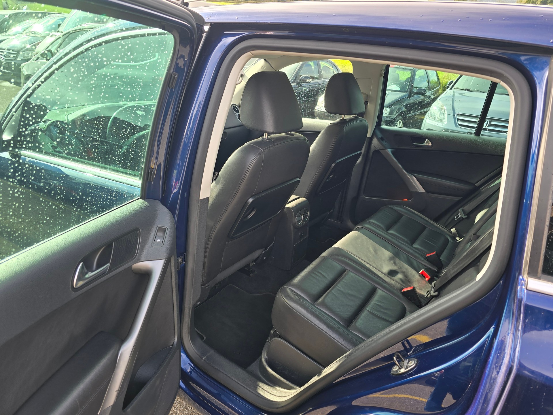 VW Tiguan 2.0 TSI Sport&Style Tiptronic-image-5