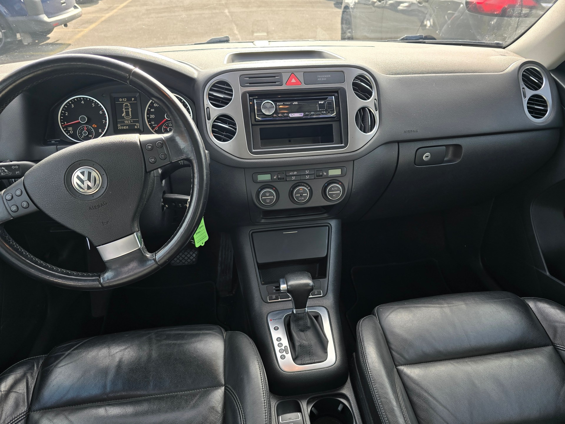 VW Tiguan 2.0 TSI Sport&Style Tiptronic-image-7