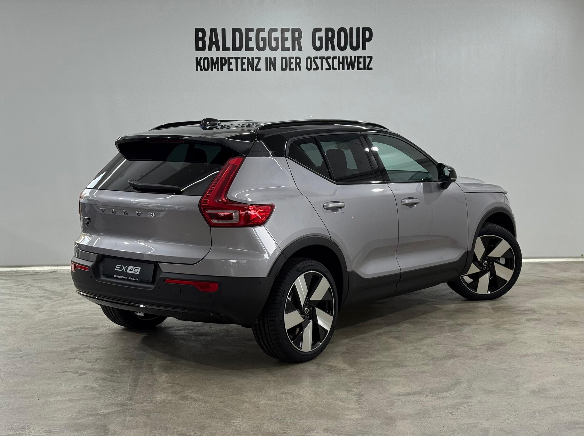 VOLVO EX40 Twin Ultra AWD-image-2