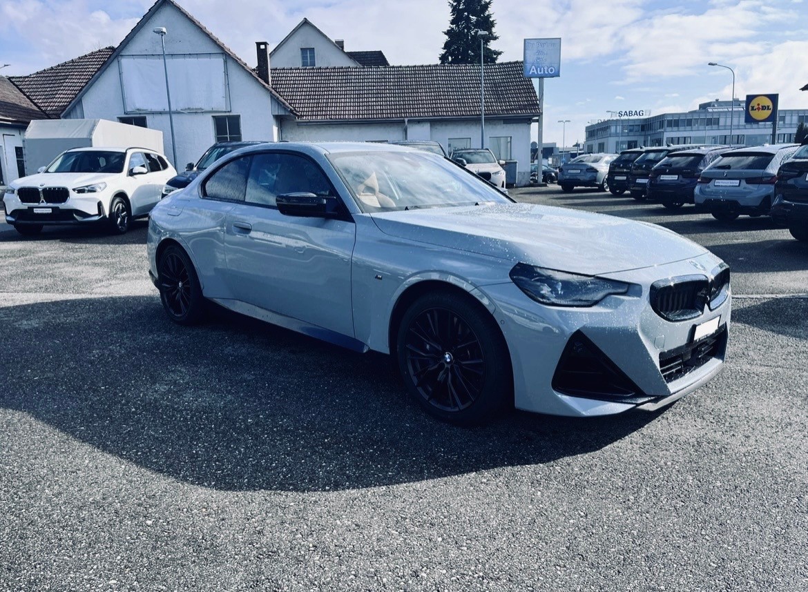 BMW M240i xDrive Steptronic-image-3