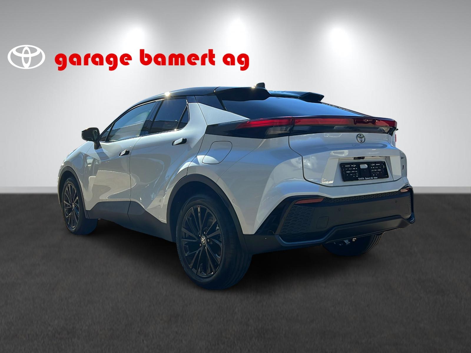 TOYOTA C-HR 2.0 PHEV GR Sport-image-3