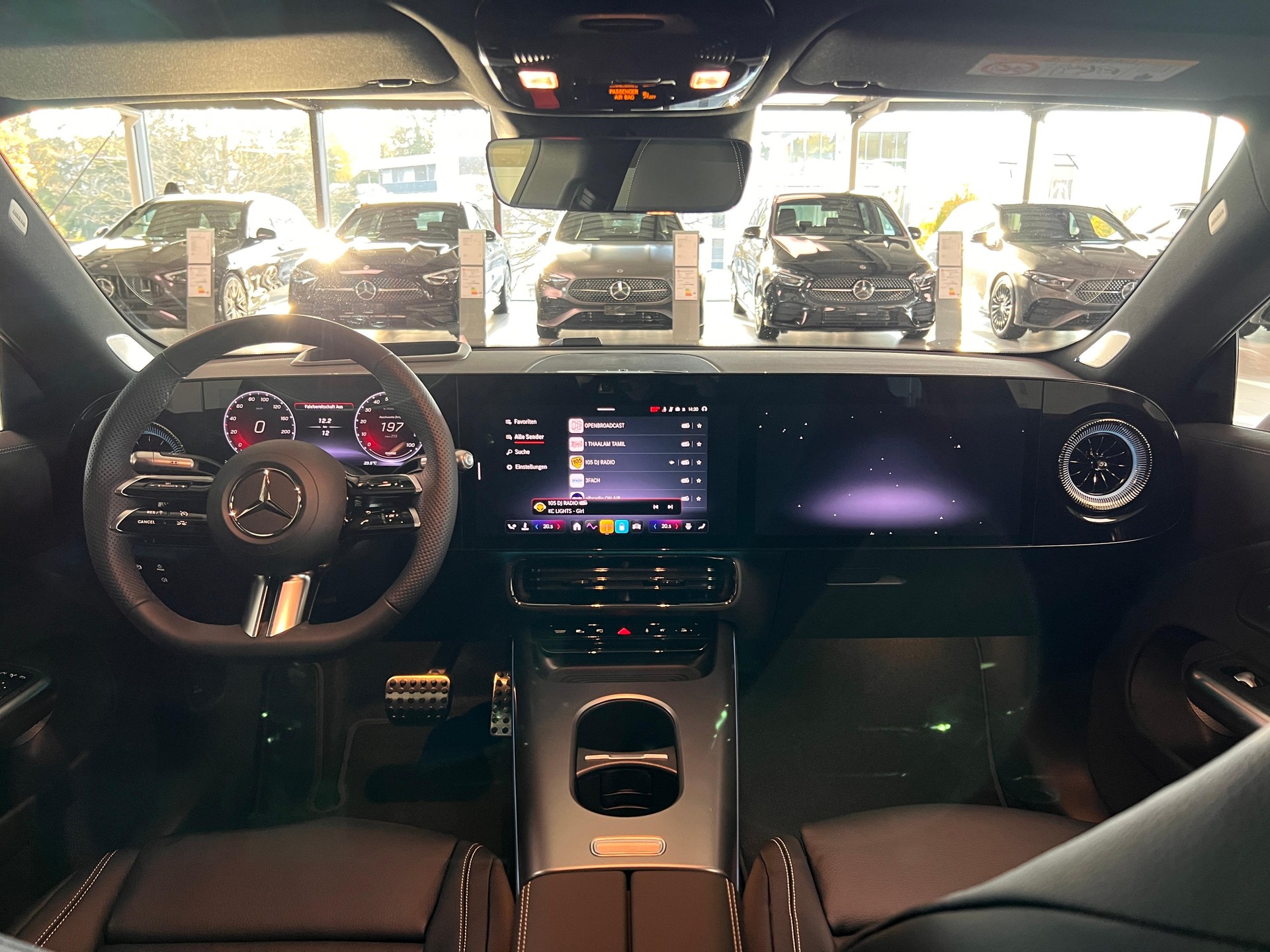 MERCEDES-BENZ CLA 350 AMG Line 4matic-image-11