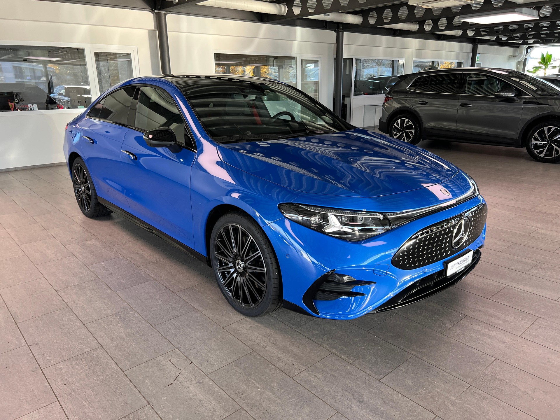 MERCEDES-BENZ CLA 350 AMG Line 4matic-image-2