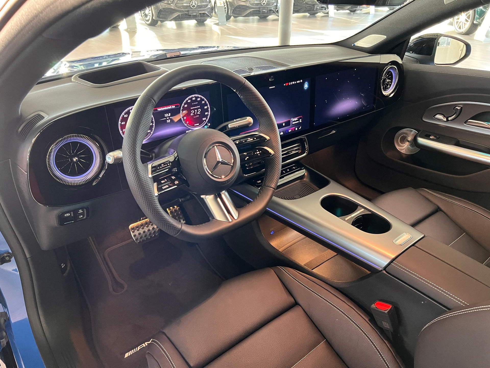 MERCEDES-BENZ CLA 350 AMG Line 4matic-image-8