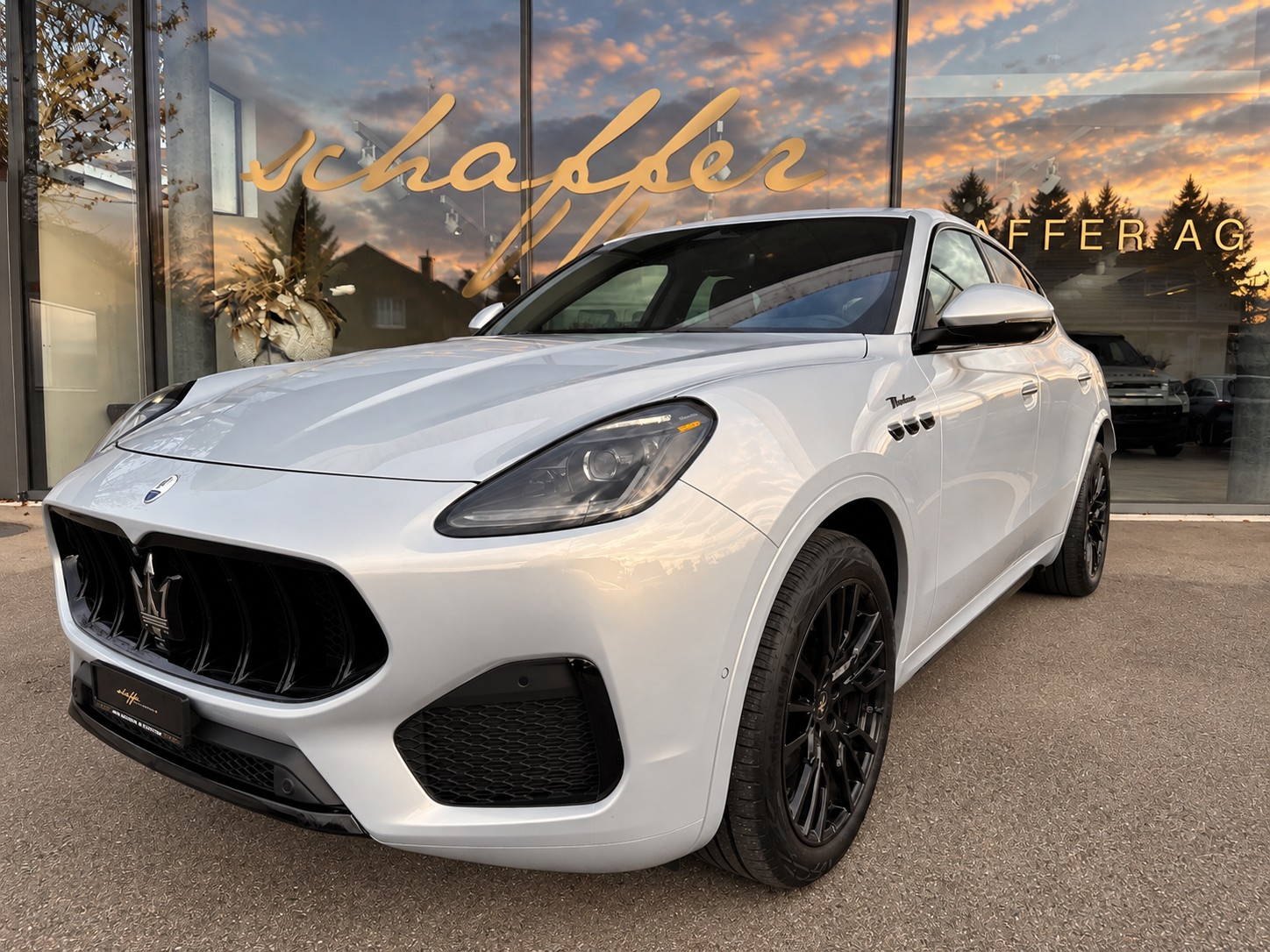 MASERATI Grecale 2.0 MHEV Modena Hybrid Automatica-showroom-element-1