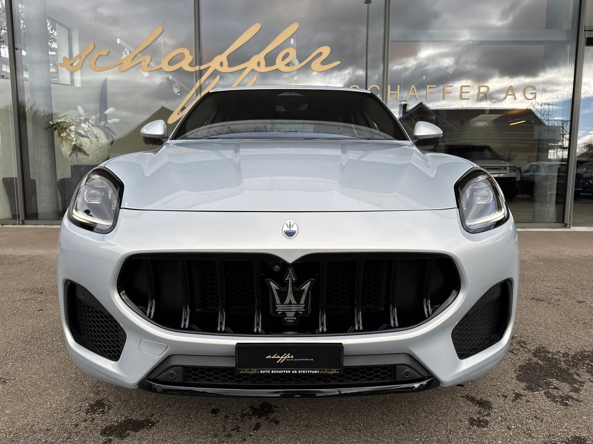 MASERATI Grecale 2.0 MHEV Modena Hybrid Automatica-showroom-element-2