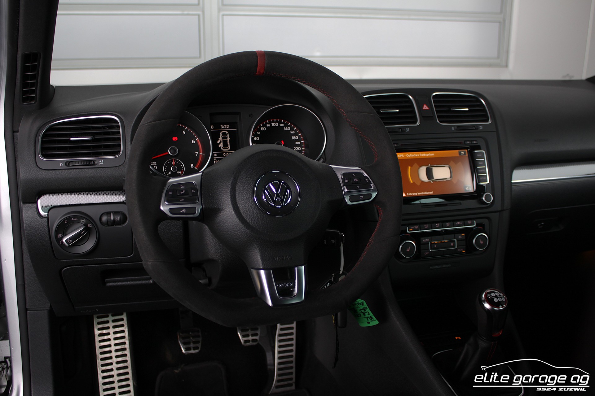 VW Golf 2.0 TSI GTI Edition 35 OCT 380 PS-image-14