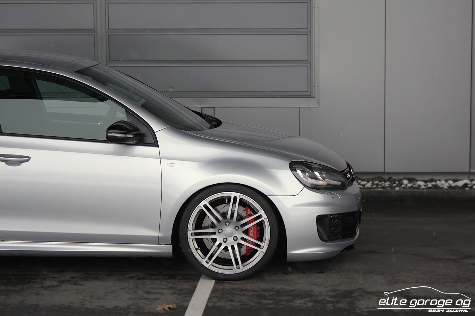 VW Golf 2.0 TSI GTI Edition 35 OCT 380 PS-image-9