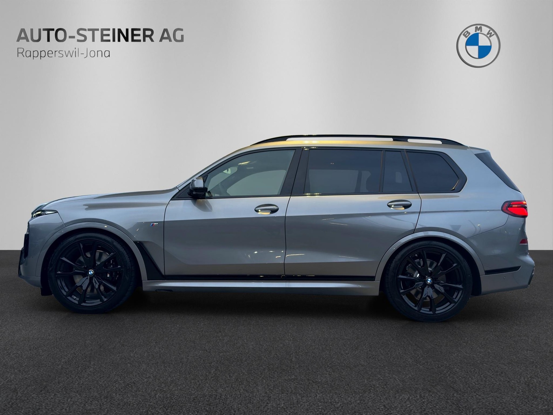 BMW X7 40i xDrive M Sport Pro-image-1