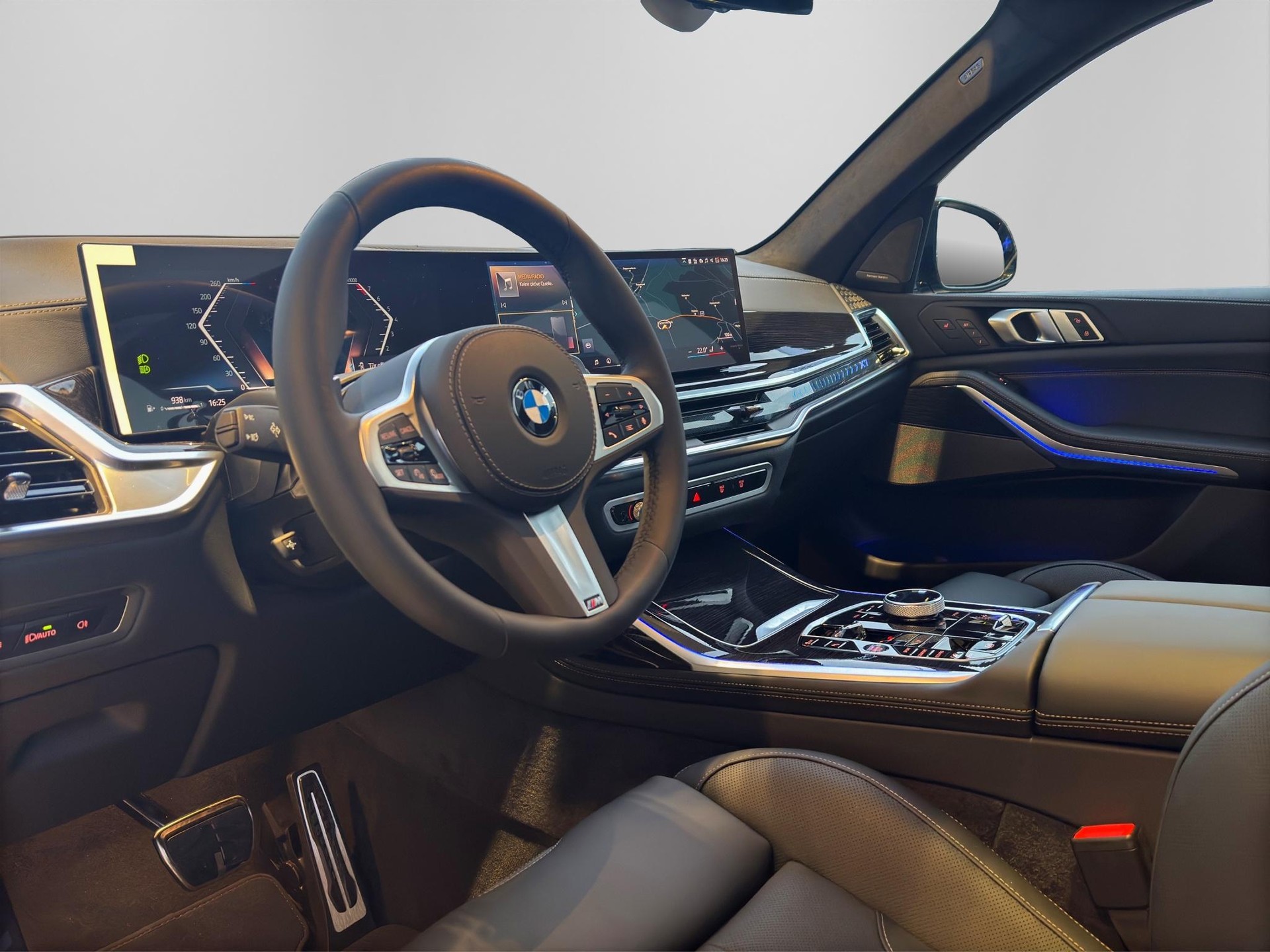 BMW X7 40i xDrive M Sport Pro-image-10