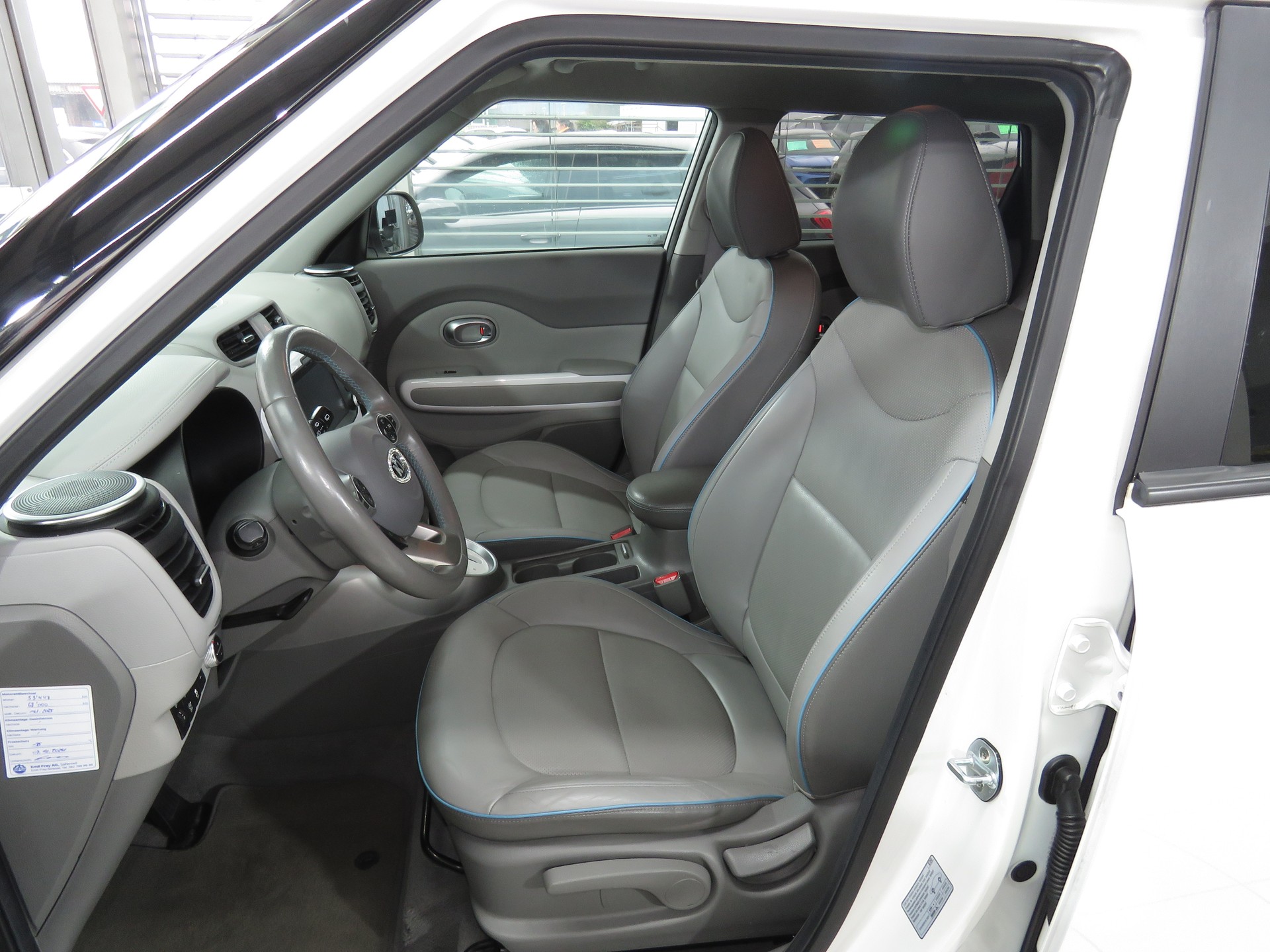 KIA Soul EV Style (Automat)-image-7