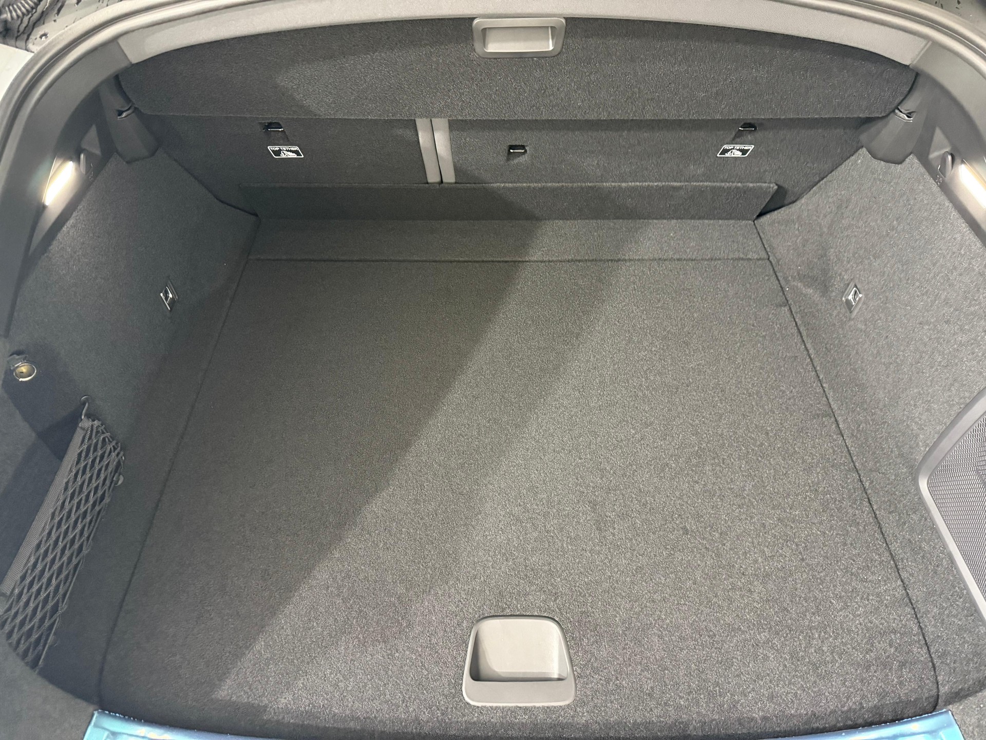 POLESTAR 4 Long Range Dual Motor Perfor-image-6