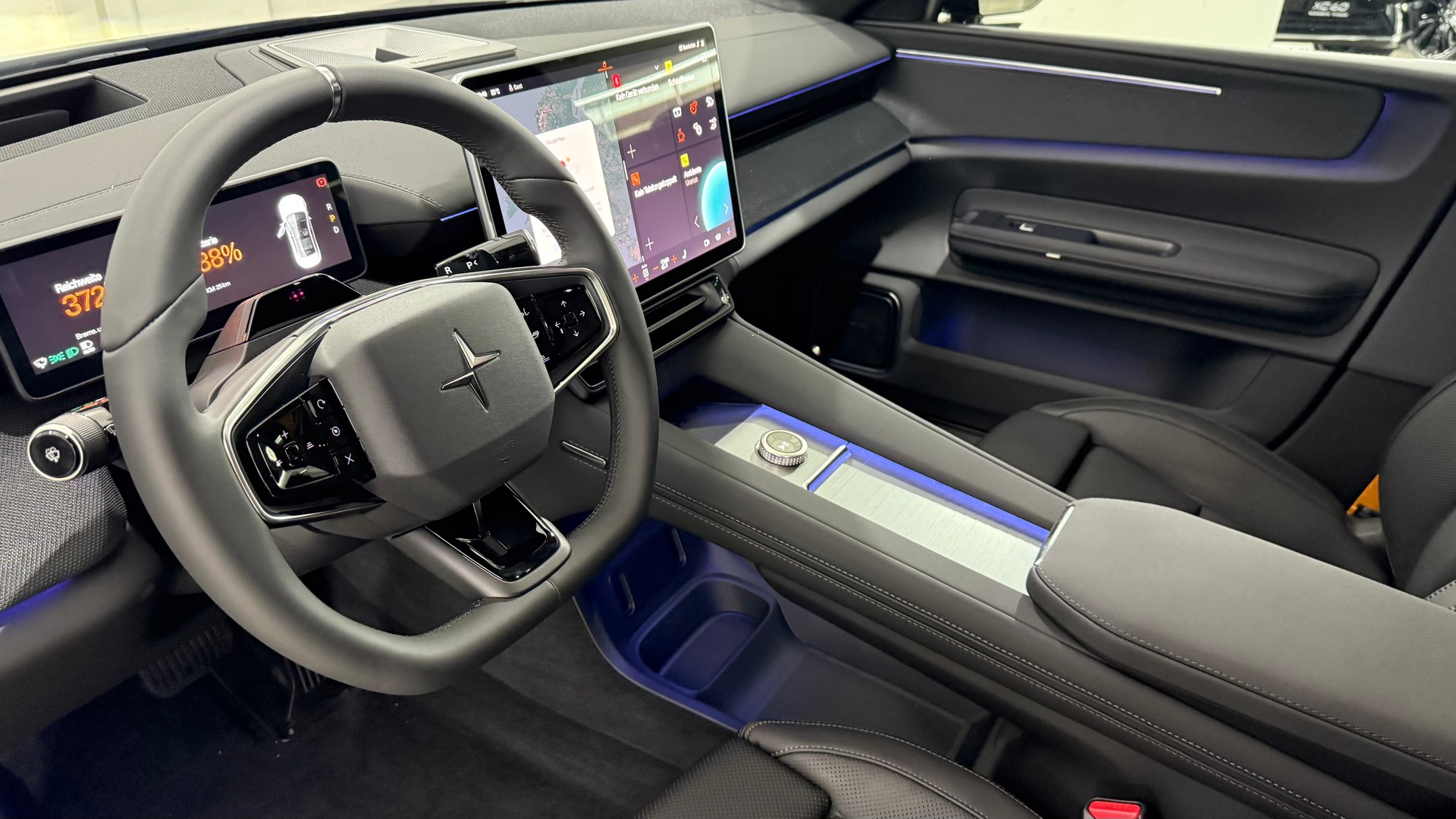 POLESTAR 4 Long Range Dual Motor Perfor-image-3