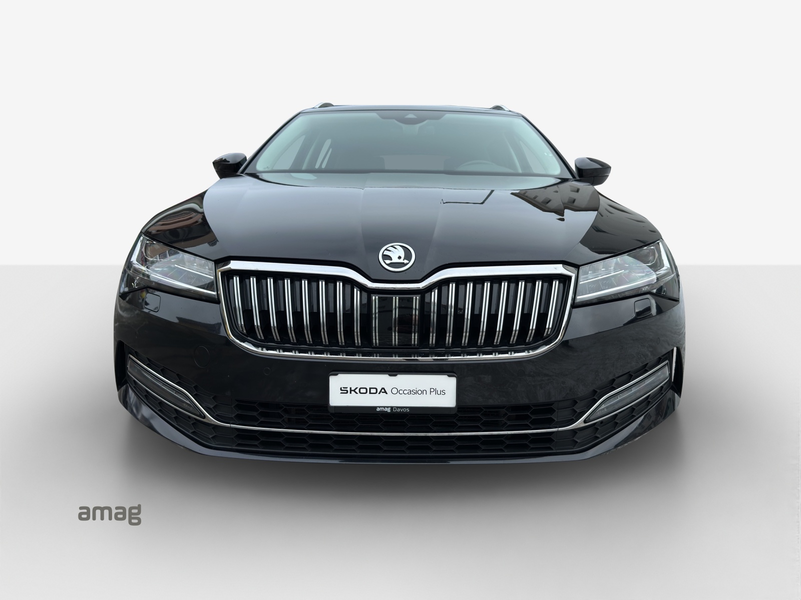 SKODA Superb Combi 2.0 TDi Style 4x4 DSG-image-6