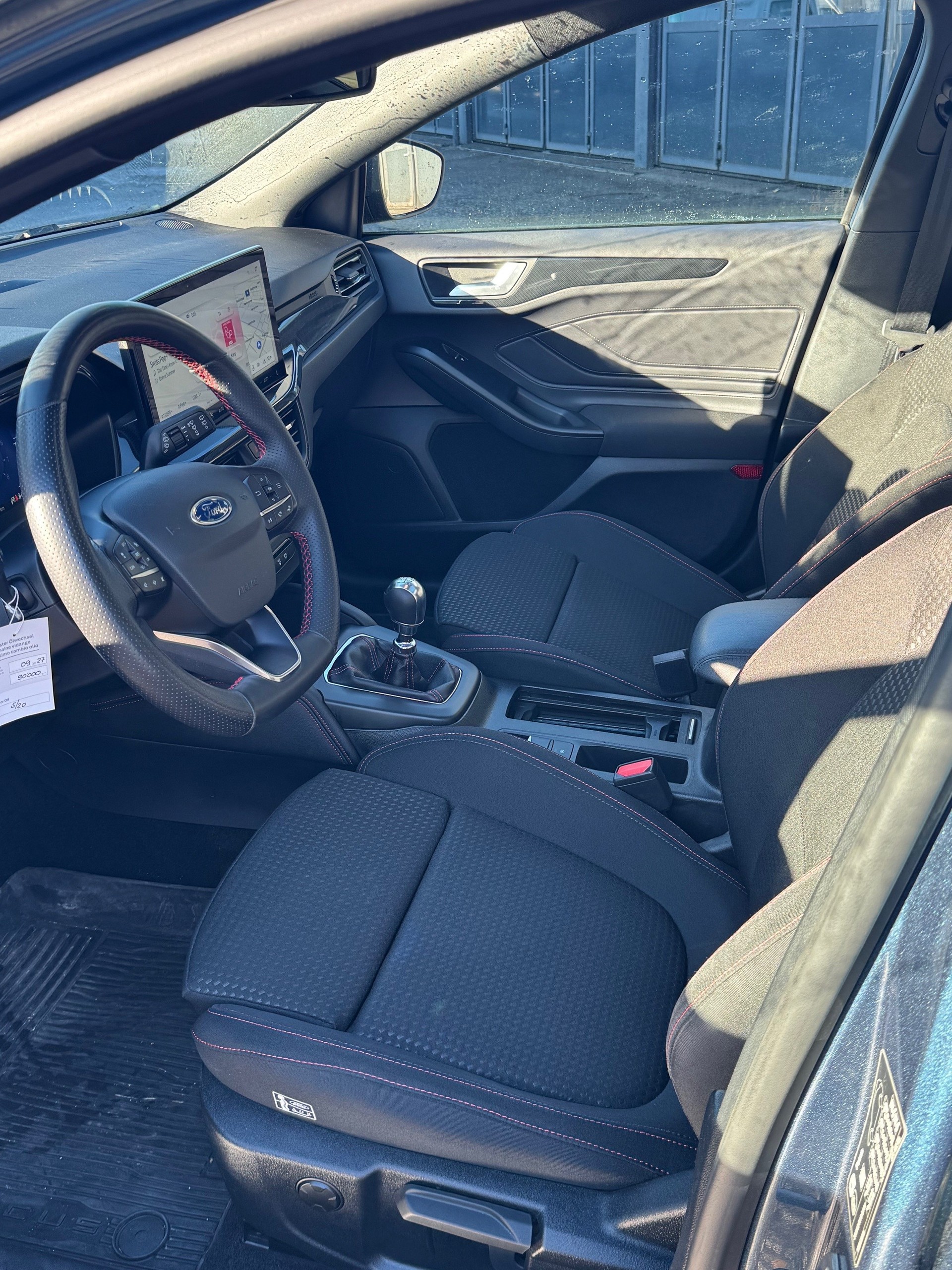 FORD Focus 1.0 SCTi ST-Line X-image-6