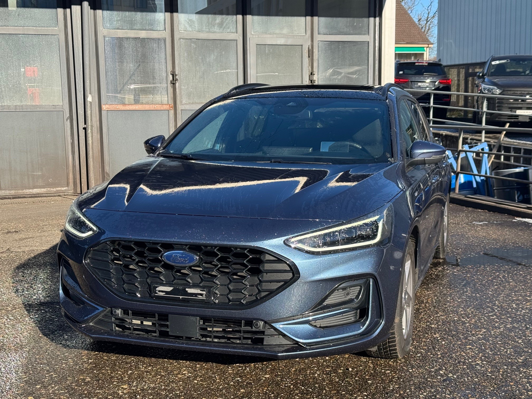 FORD Focus 1.0 SCTi ST-Line X — slika 1