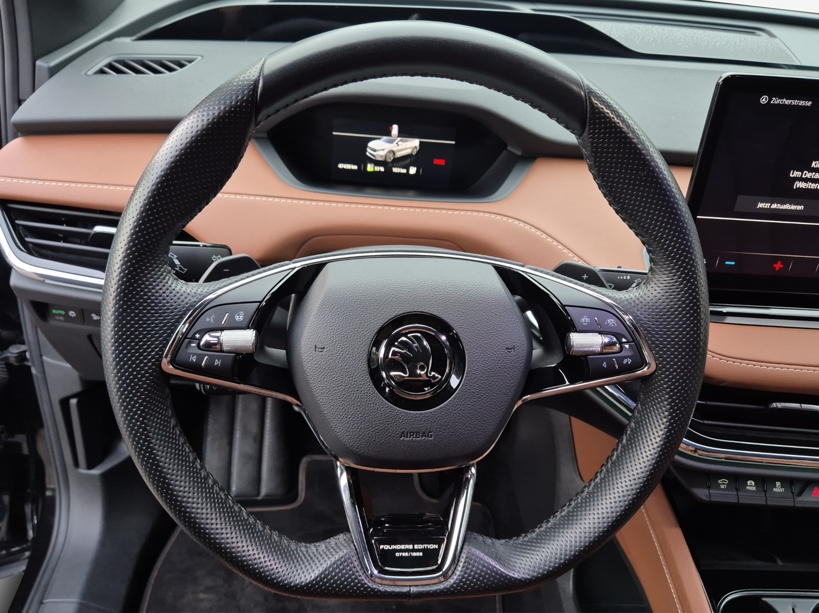 SKODA Enyaq iV 80x Founders Edition-image-10