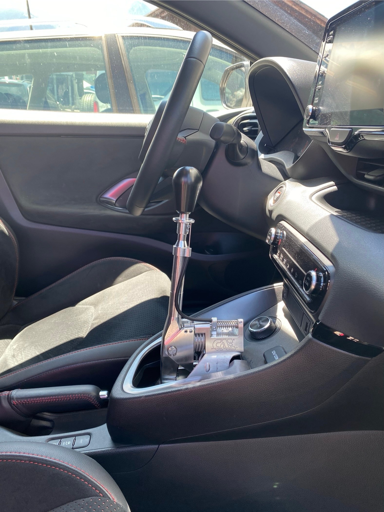 TOYOTA Yaris 1.6 GR Sport-image-3