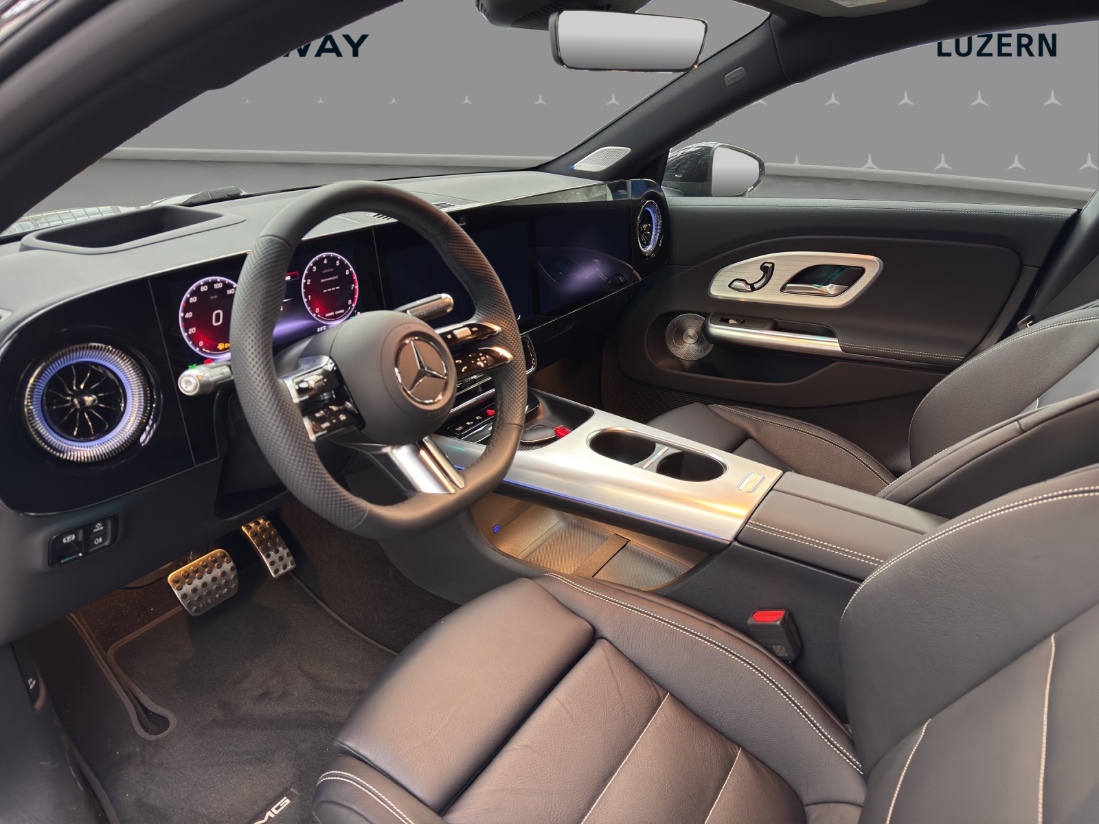 MERCEDES-BENZ CLA 220 8G-DCT 4Matic-image-9