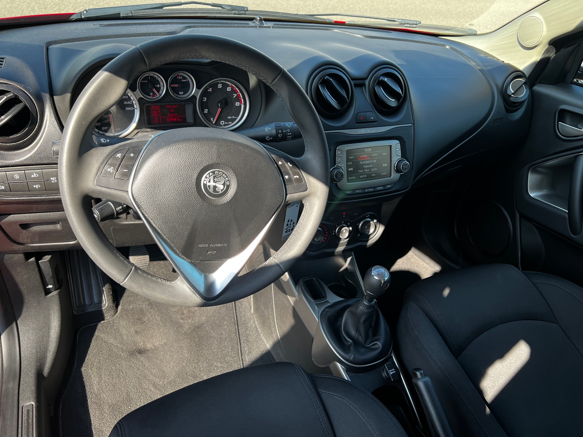 ALFA ROMEO MITO 1.4-image-4