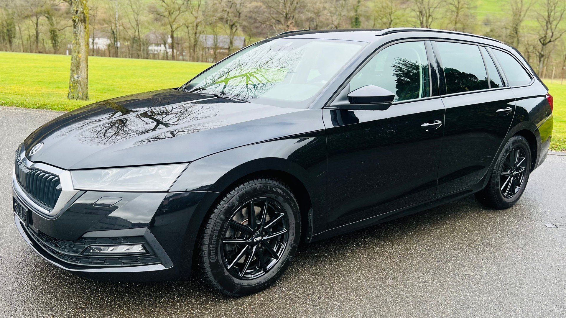 SKODA Octavia Combi 2.0 TDI DSG Ambition 4x4-image-3