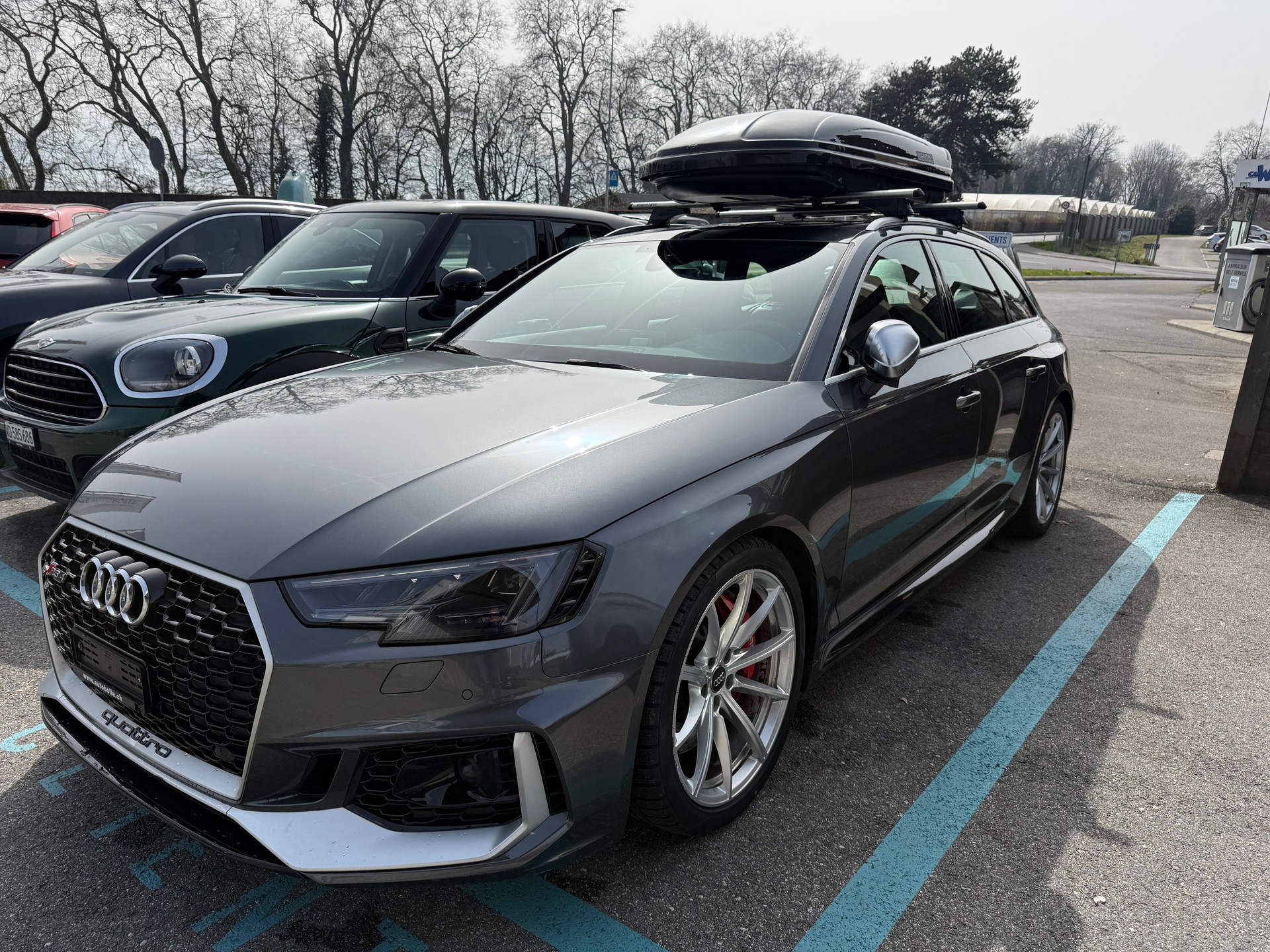 AUDI RS4 Avant 2.9 TFSI quattro tiptronic-image-4