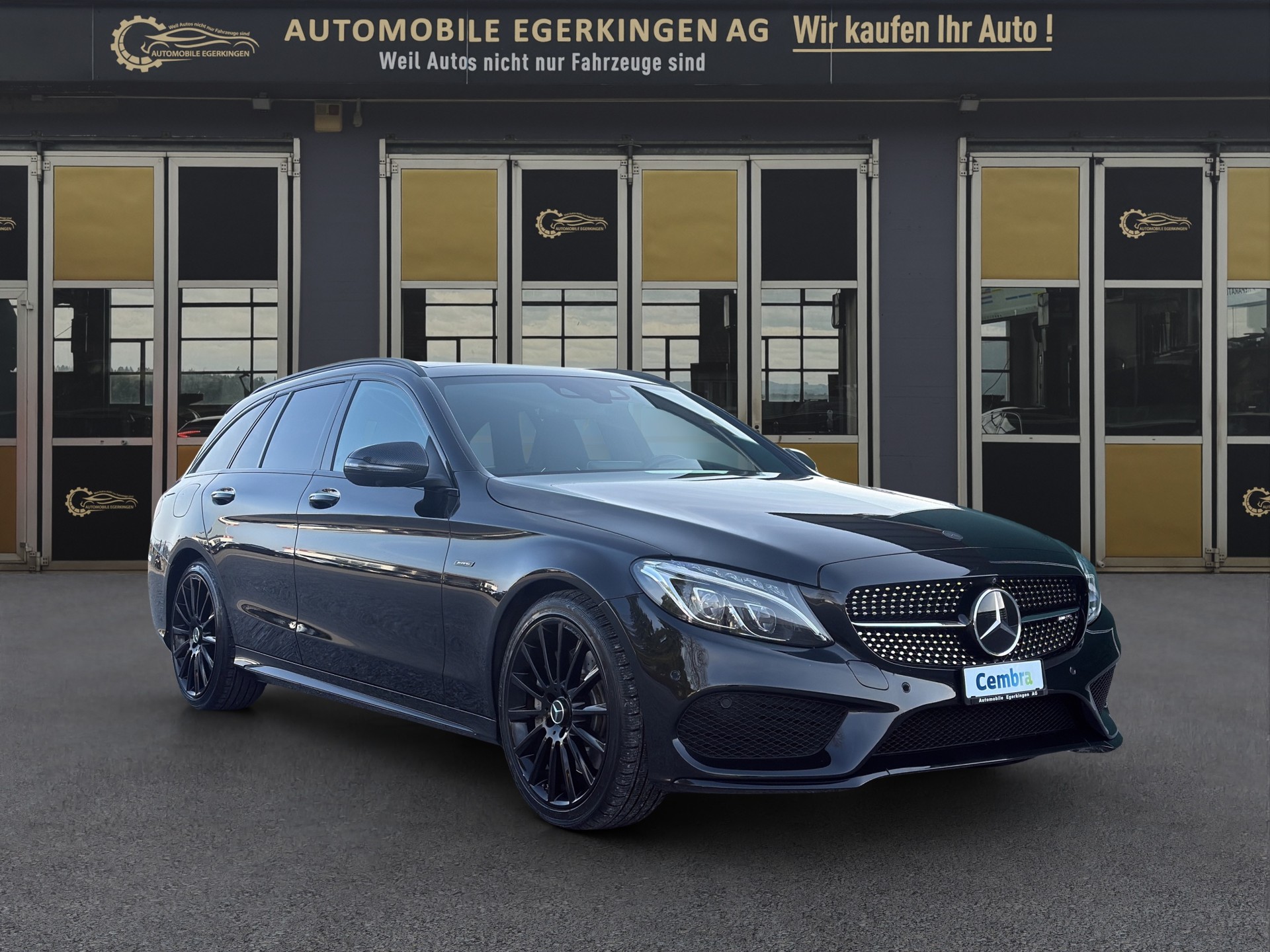 MERCEDES-BENZ C 450 AMG 4matic Kombi-showroom-element-2