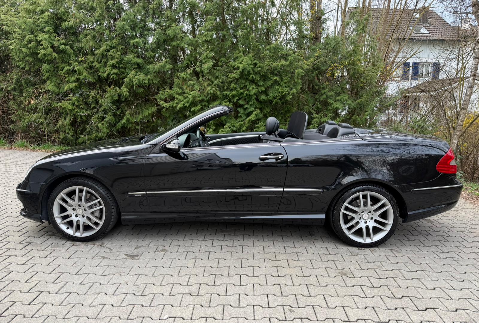 MERCEDES-BENZ CLK 280 Avantgarde-showroom-element-3