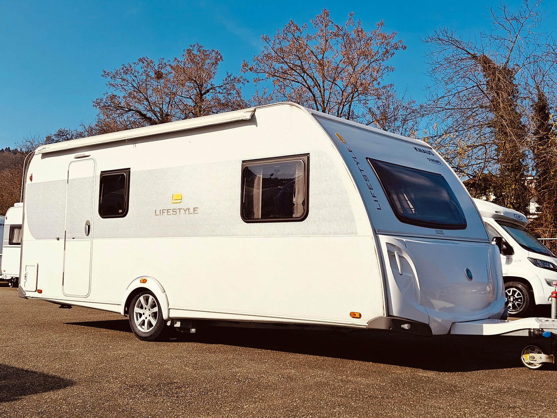 KNAUS W04 Lifestyle 550 KWE -- Etagenbetten-- Klima -- Mover -- Markise -- Vorzelt -- Autark & Solar-showroom-element-2